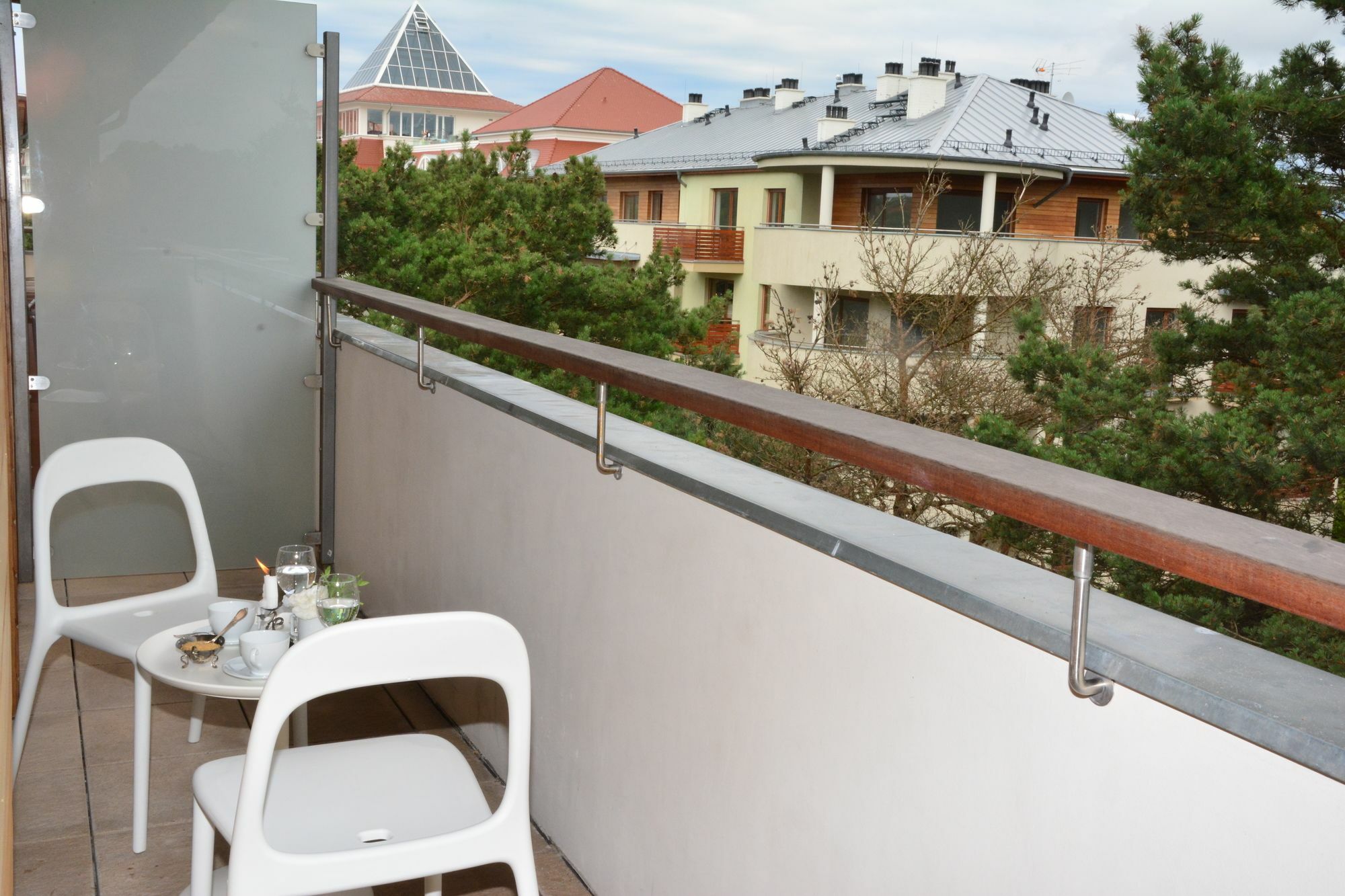 Apartament Pod Sosnami Ustka Exteriör bild